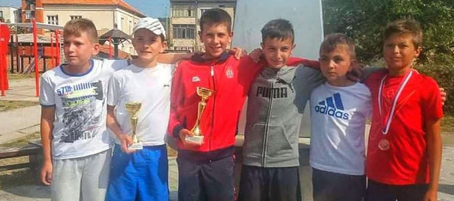 Masters vikend u Babušnici za najbolje male tenisere iz regiona