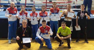 Kikbokserima Niša sedam medalja – Paunović i Kovačević šampioni Srbije