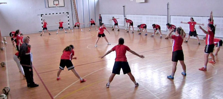 Fudbalerke Radničkog polako pale mašine za nastvak sezone (VIDEO)