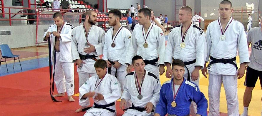 Džudisti Kinezisa dominantni na Univerzitetskom prvenstvu Srbije (VIDEO)
