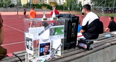 Uspešno organizovan humanitarni turnir za pomoć Aleksandru Nikoliću (VIDEO)