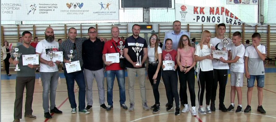 Nagrađeni najbolji u školskom sportu u Aleksincu (VIDEO)